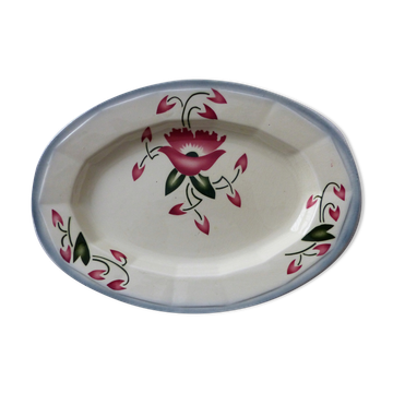 Plat de service en porcelaine opaque