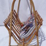Magazine rack in bamboo