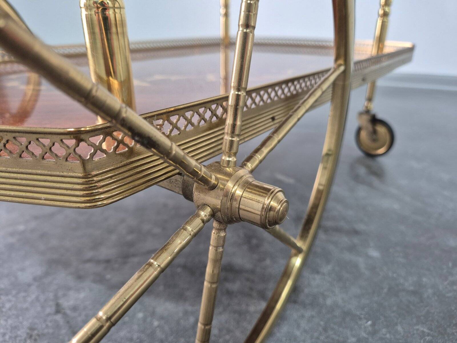 1970s drinks bar cart with side flaps in marquetry