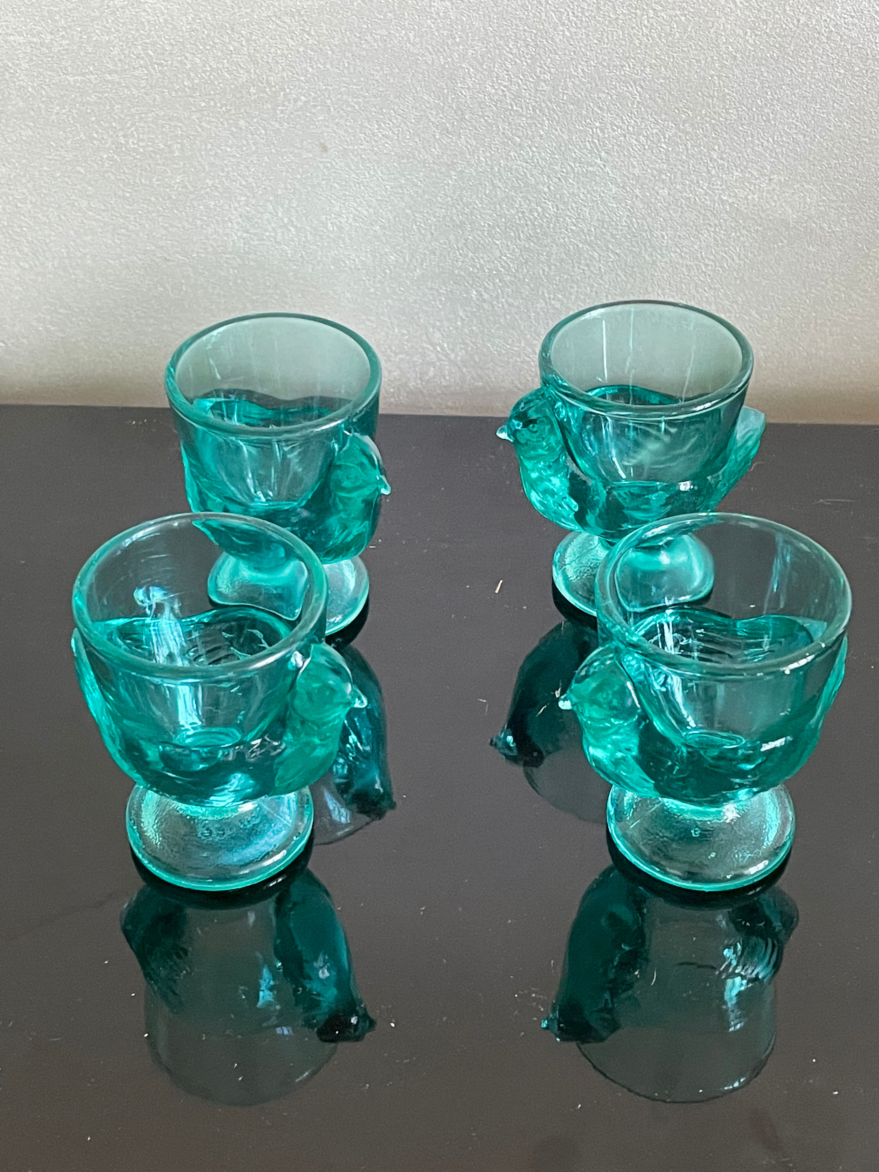 4 moulded glass coquetiers