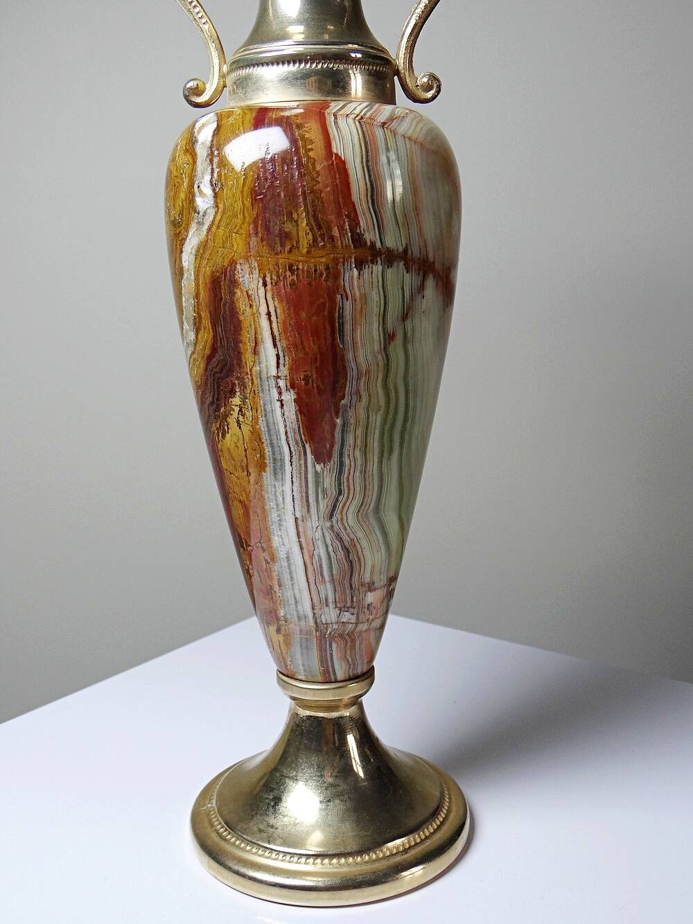 Large decorative onyx and gold metal cassolette, Italy 1960s-70s.