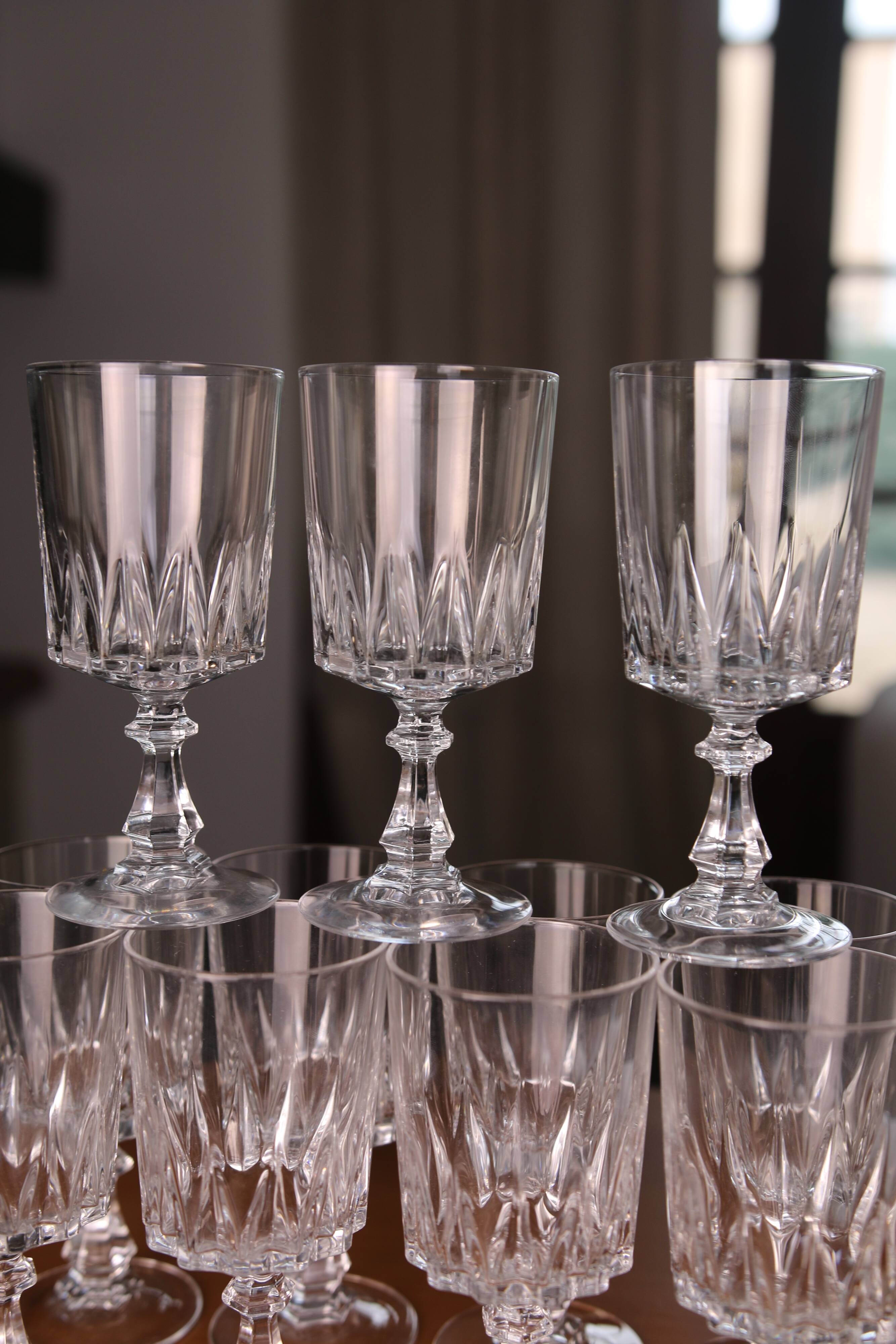 11 wine glasses, "Louvre" model, Cristal d'Arques