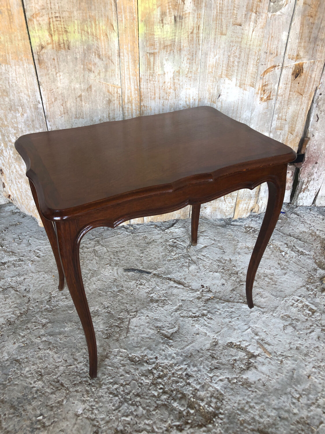 Table basse style Louis XV