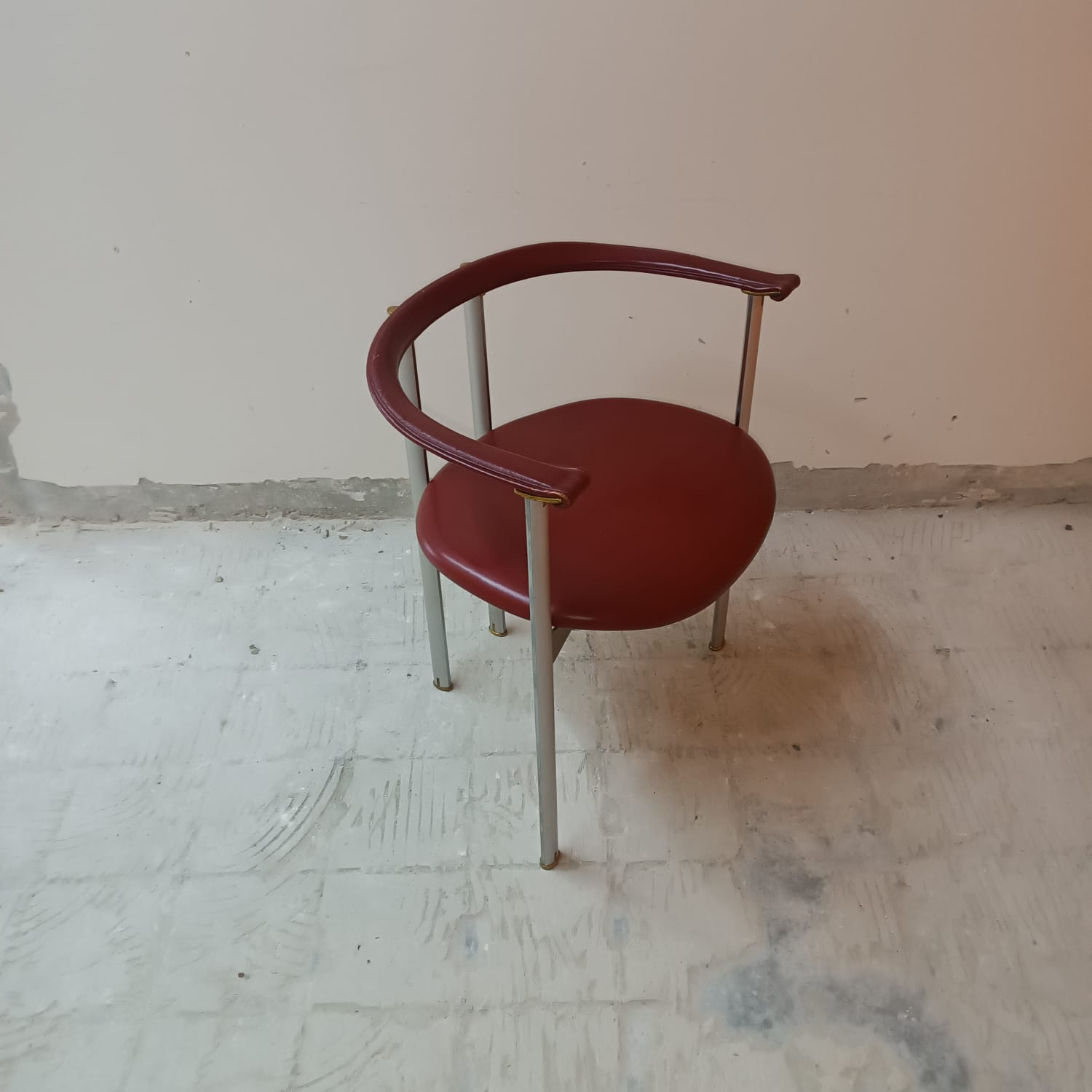 Set of 4 leather dining chairs