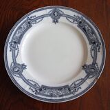 Flat plate in ironstone "Medallion" blue from St Amand and Hamage