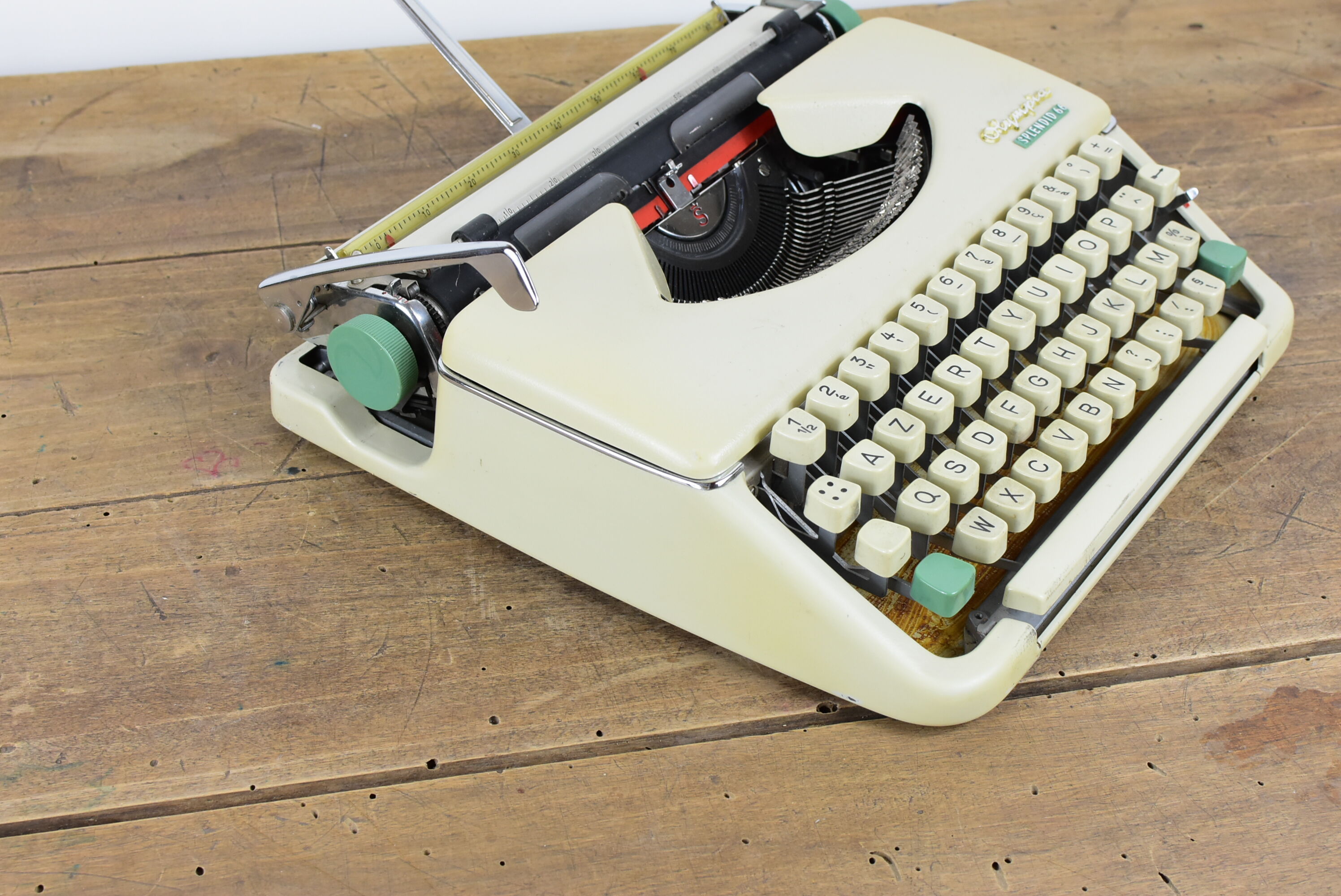 Olympia Splendid 66 Typewriter