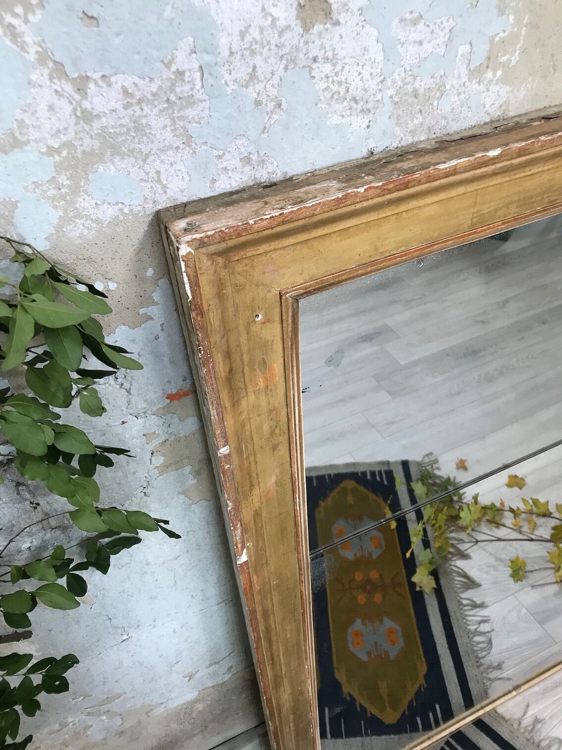 Golden rectangular mirror - 171x127cm