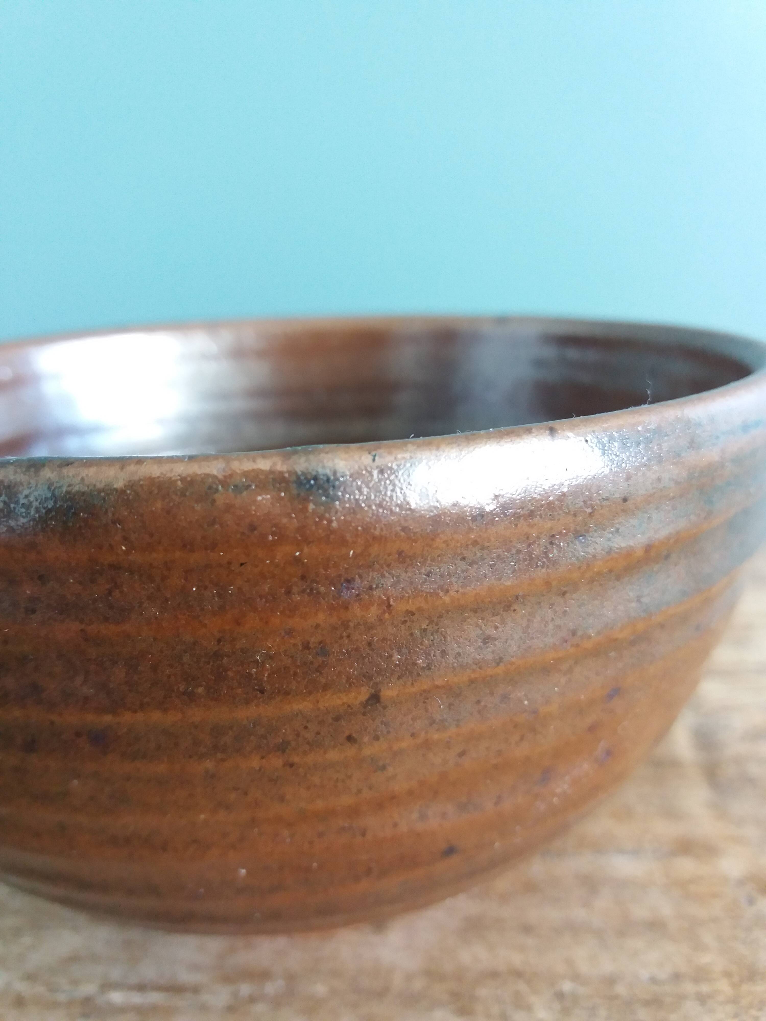 Bol coupelle en grès émaillé signé Fontgombault