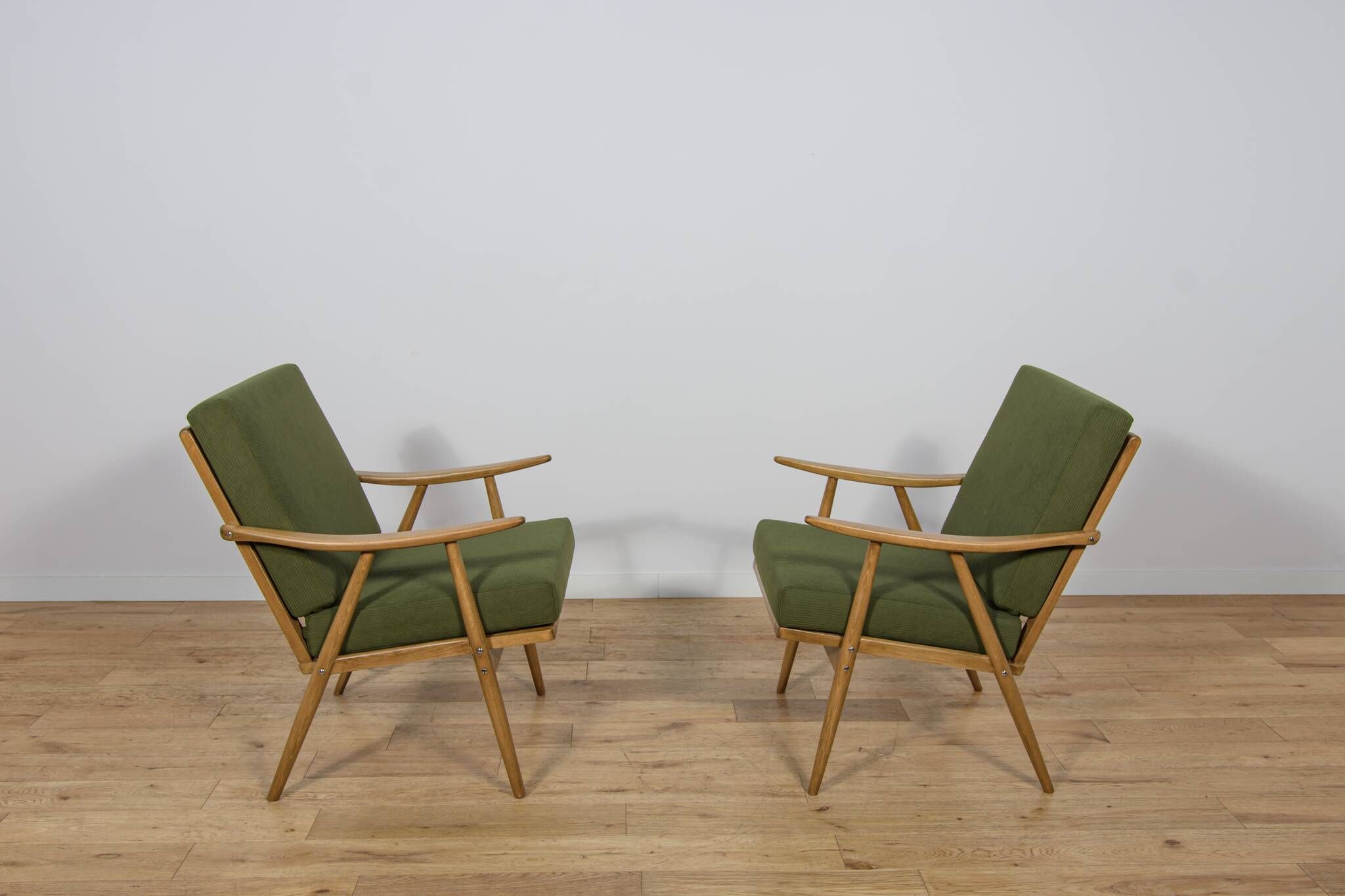 Mid-Century Modern Armchairs from TON, Czechoslovakia, 1960s, Set of 2