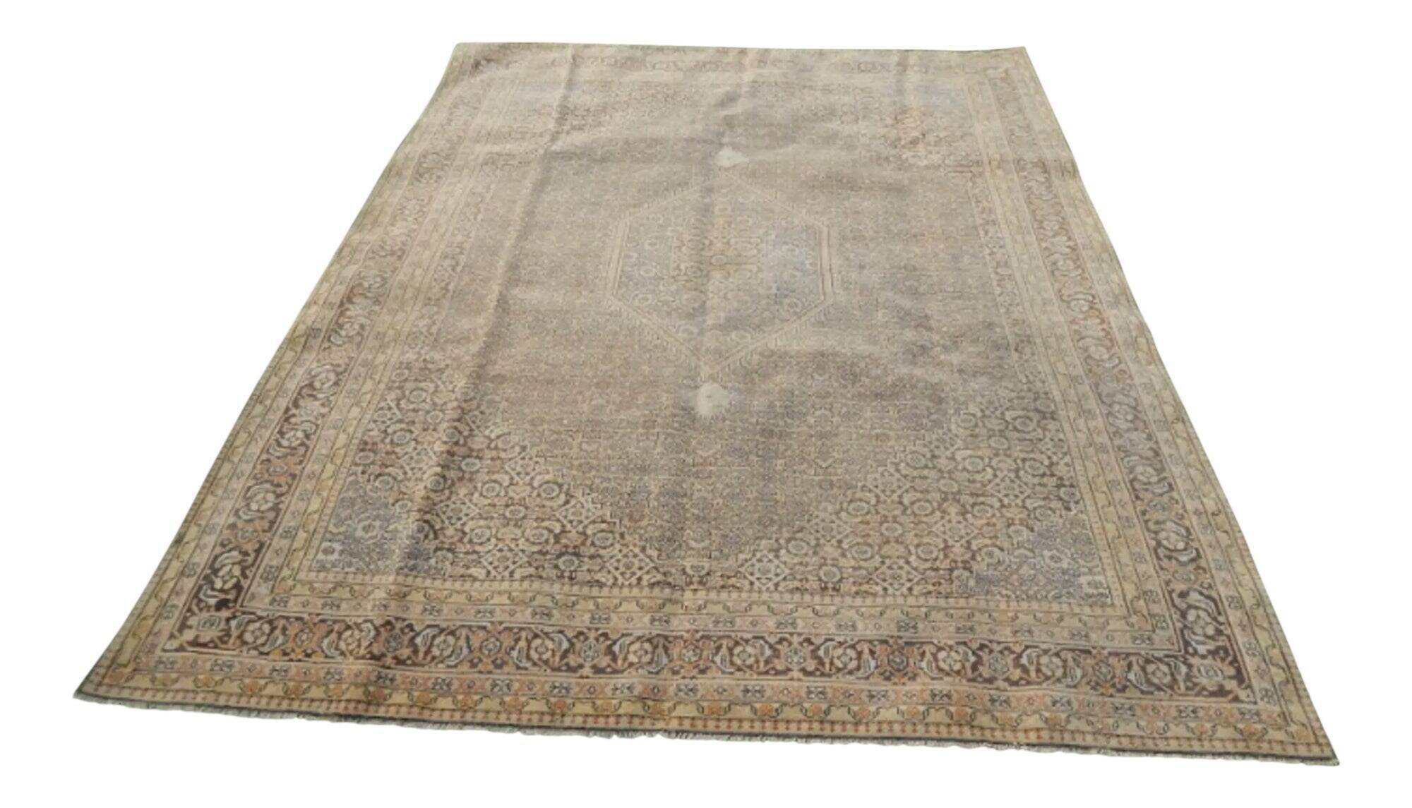 Vintage Turkish Oushak rug 240x300 cm
