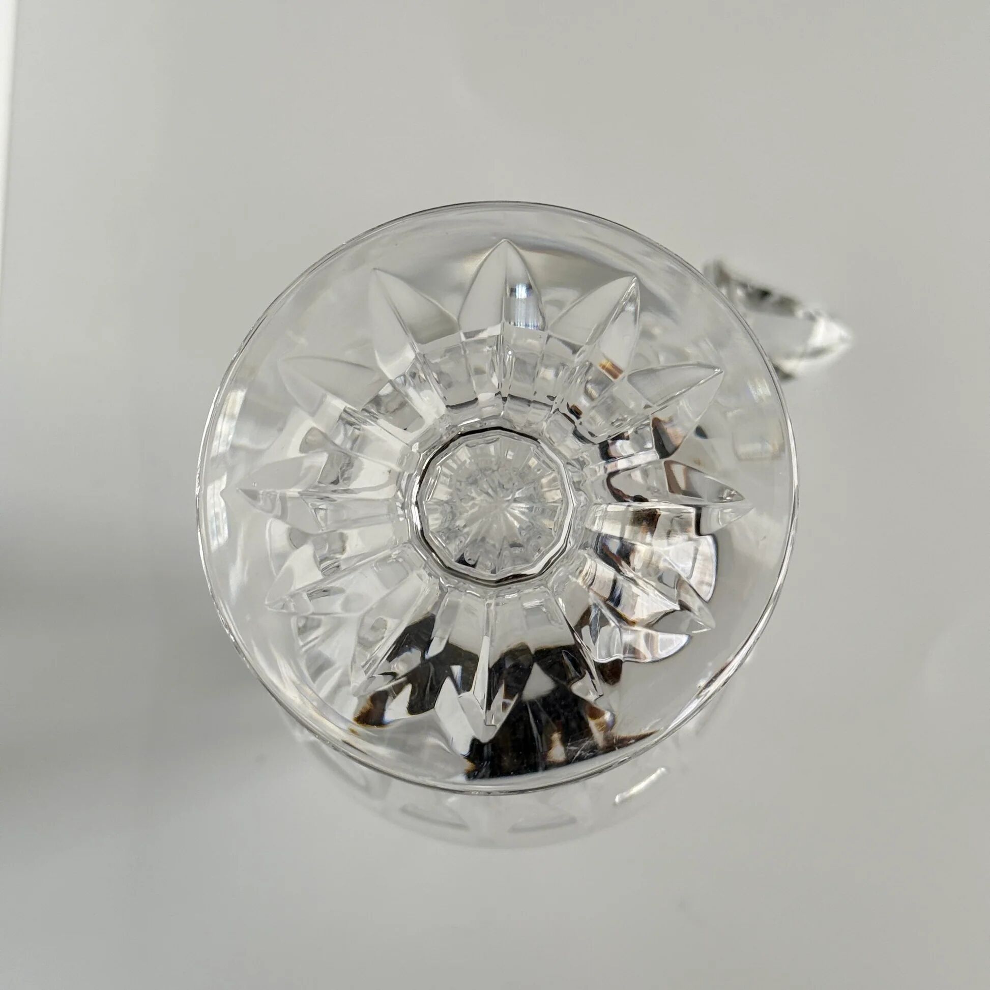 Crystal carafe from Saint-Louis – elegant size