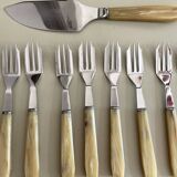 Set of 12 dessert forks and pie server in brown case