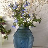 Art Deco vase in blue frosted glass 19 cm
