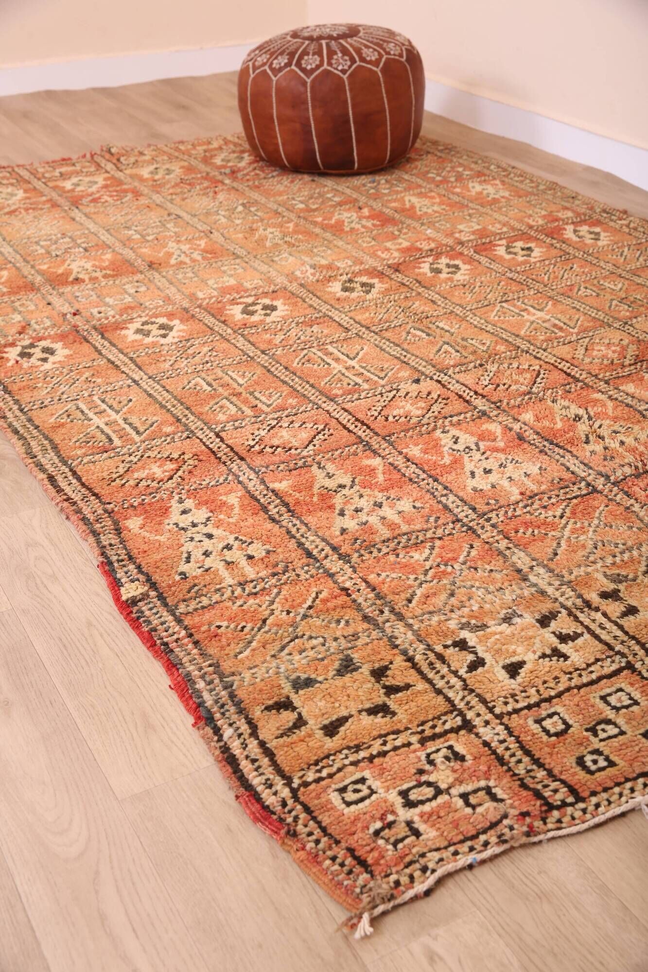 Peach Vintage Moroccan Rug 169 x 268 cm, Berber Tribal Wool Rug, Boho Rug