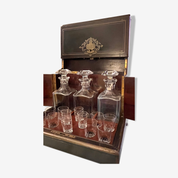 Cave a liqueur Napoleon III Baccarat