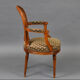 Fauteuil de bureau de style Louis XVI cannage et tissu