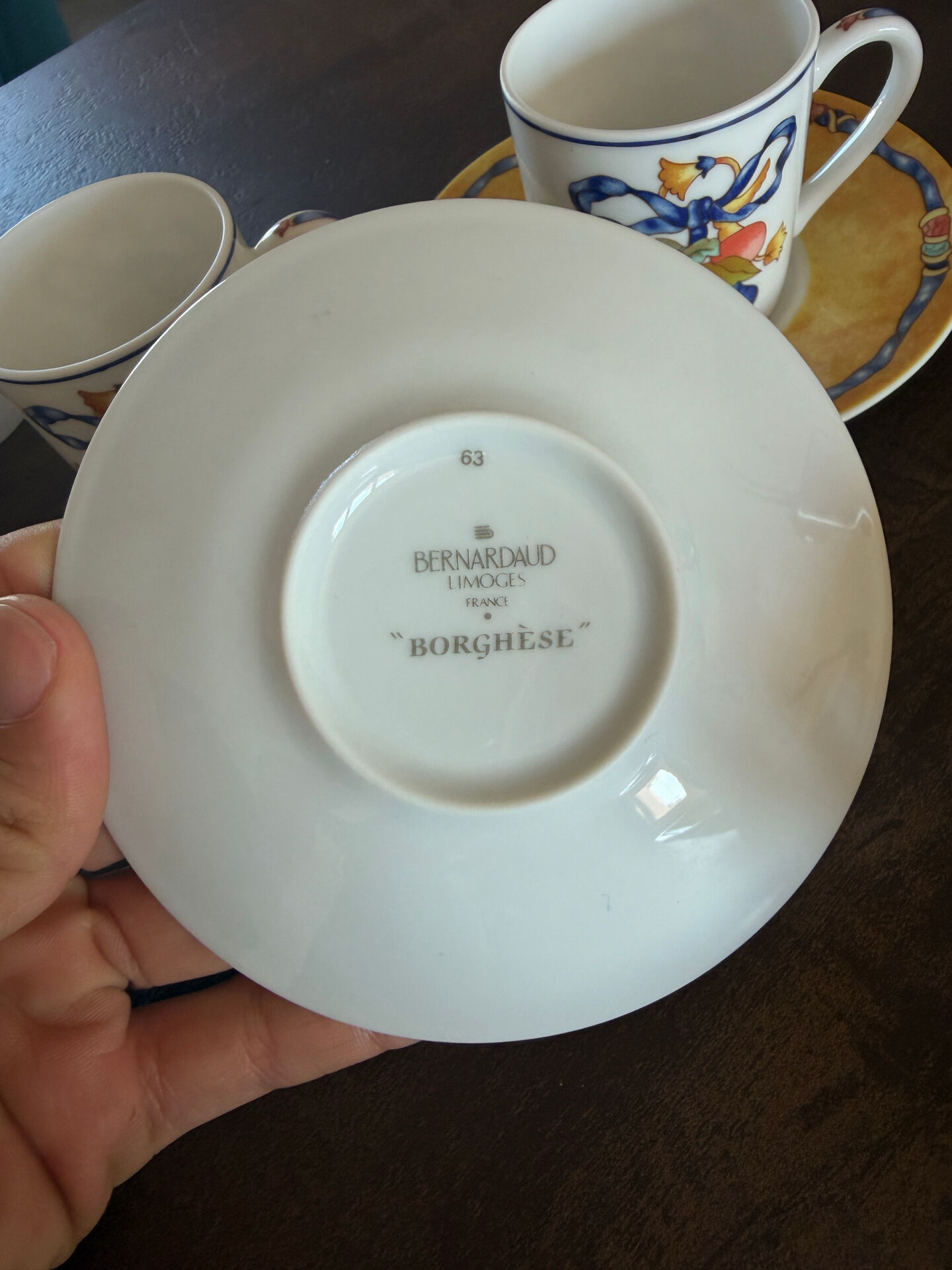 Bernardaud Limoges Borghèse – 5 cups + 4 saucers in porcelain