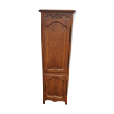 Men's standing furniture