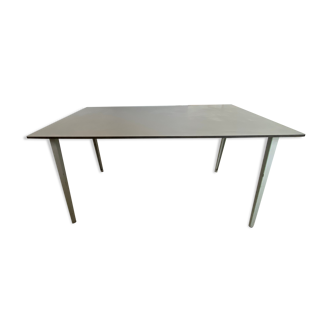 Reform table by Friso Kramer