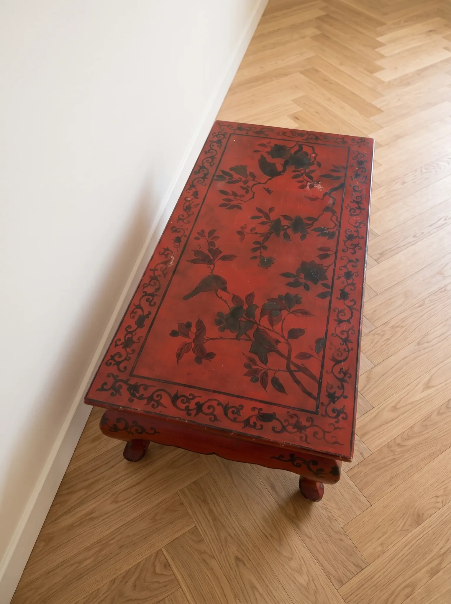 Asian coffee table in red wood