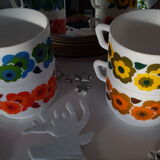 4 large Lotus Arcopal chocolate cups