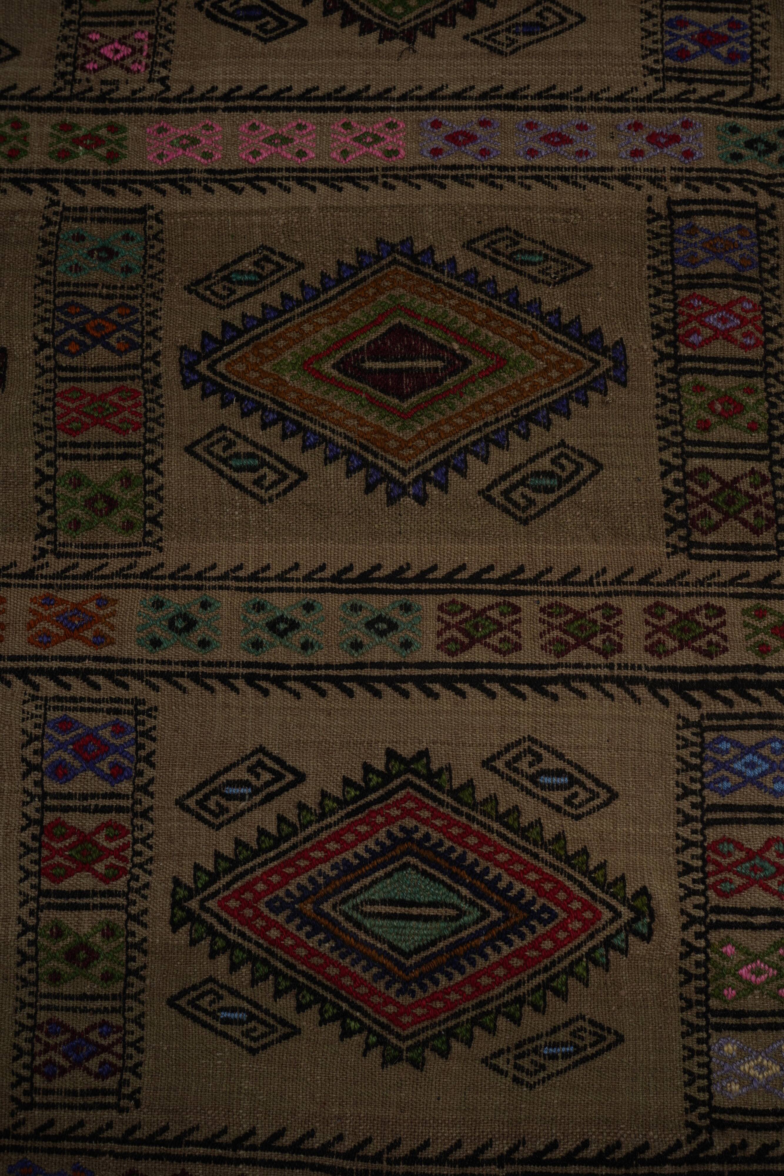 Vintage Turkish Oushak Handwoven Rug 173x236 cm