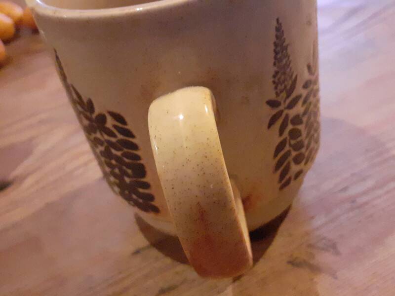English stoneware mug cup