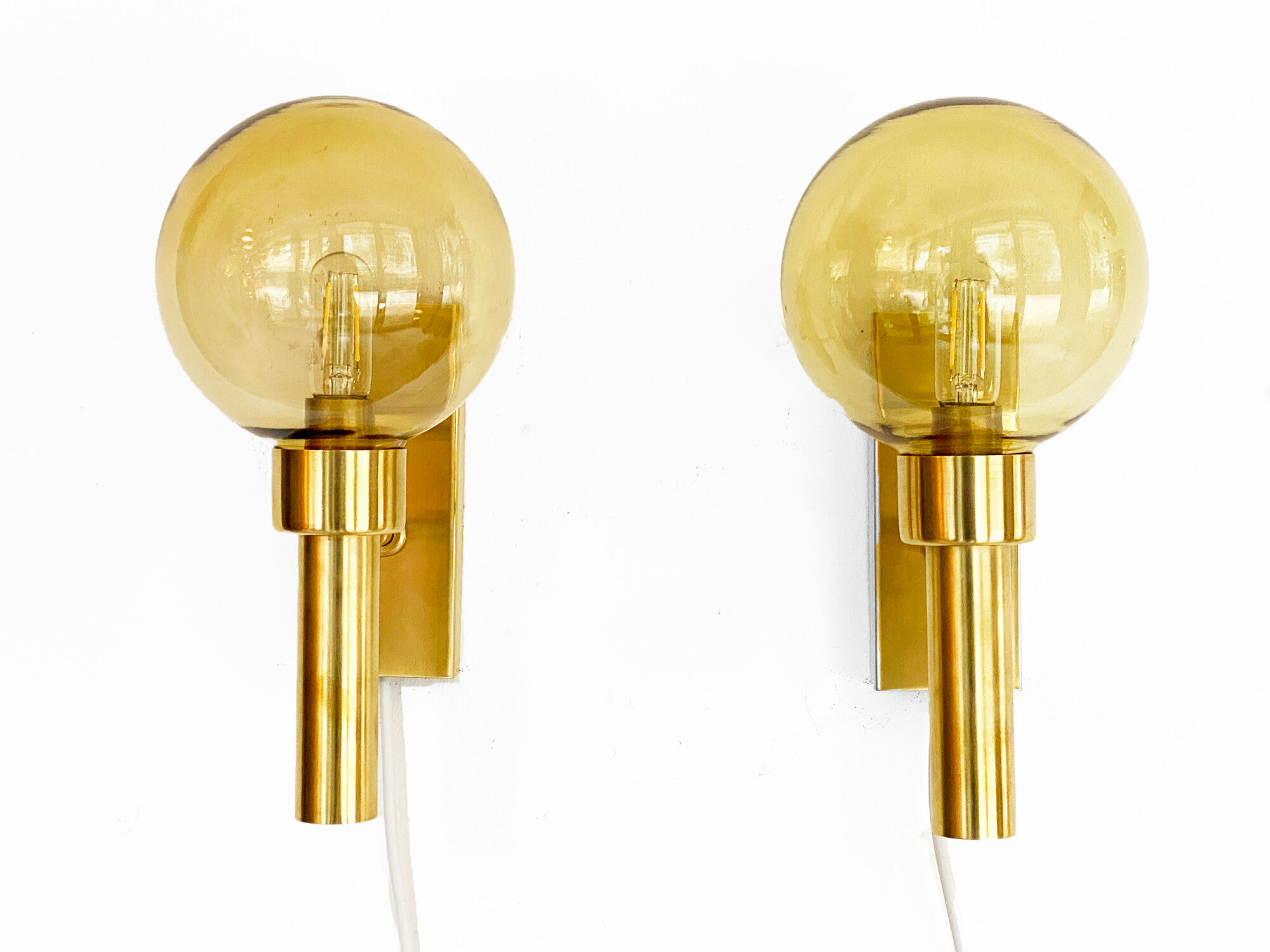 Pair of wall lights/sconces "Bodegalampet" by Vitrika. Denmark 1970s
