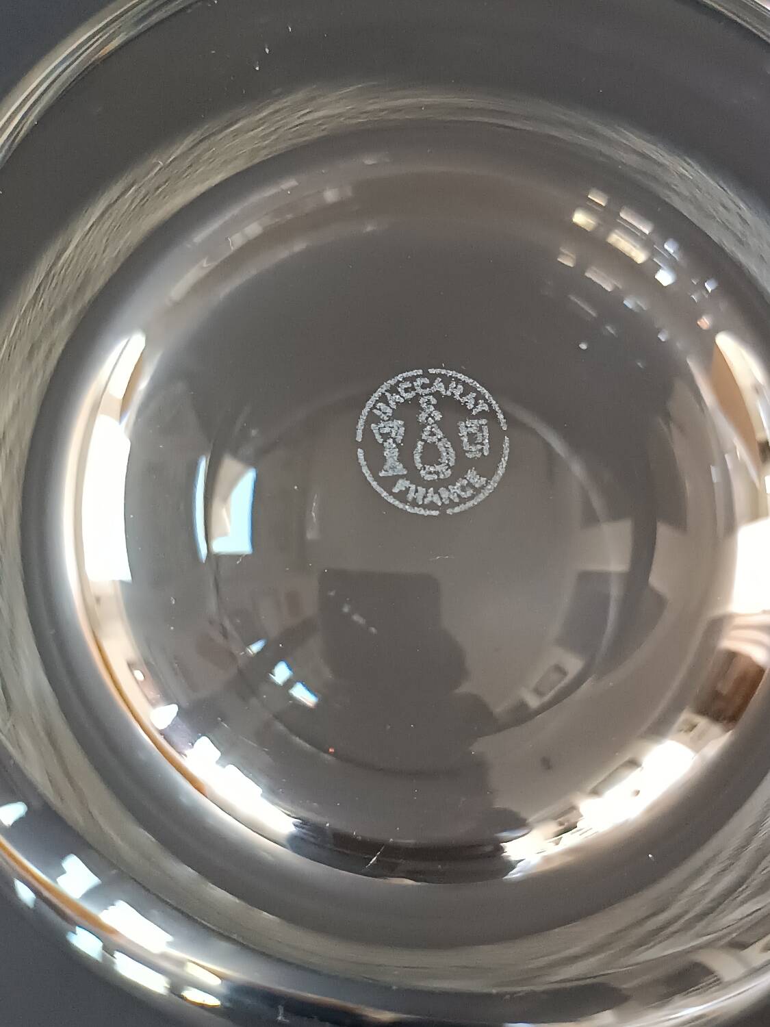 Contemporary Baccarat ice bucket