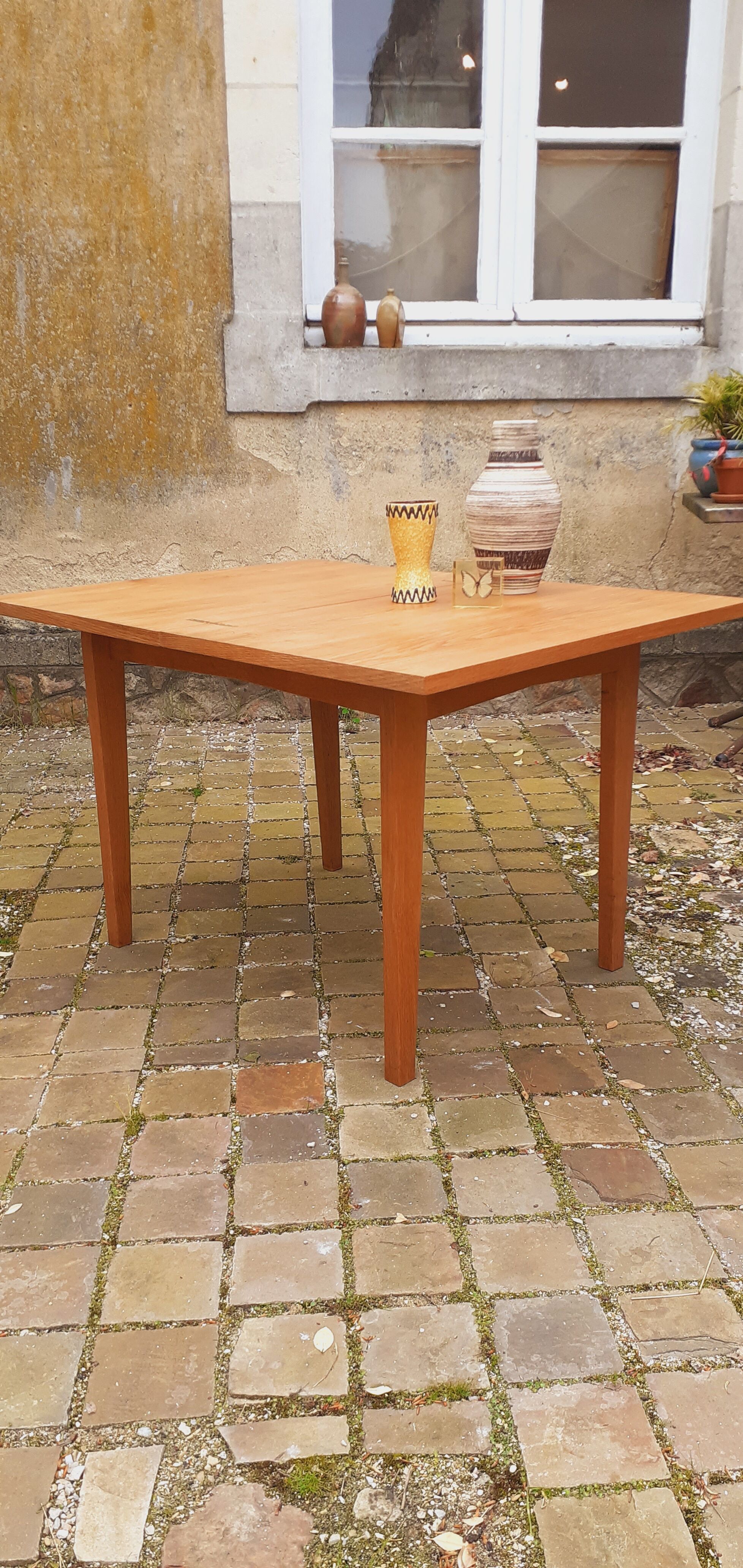 Table vintage wallet year 50 in light oak