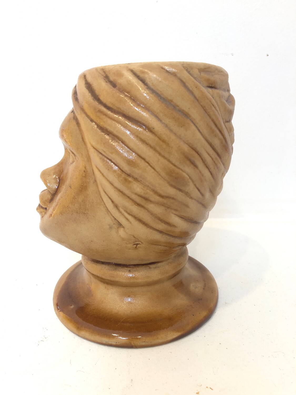 Man pot holder, Fornasetti, 1970