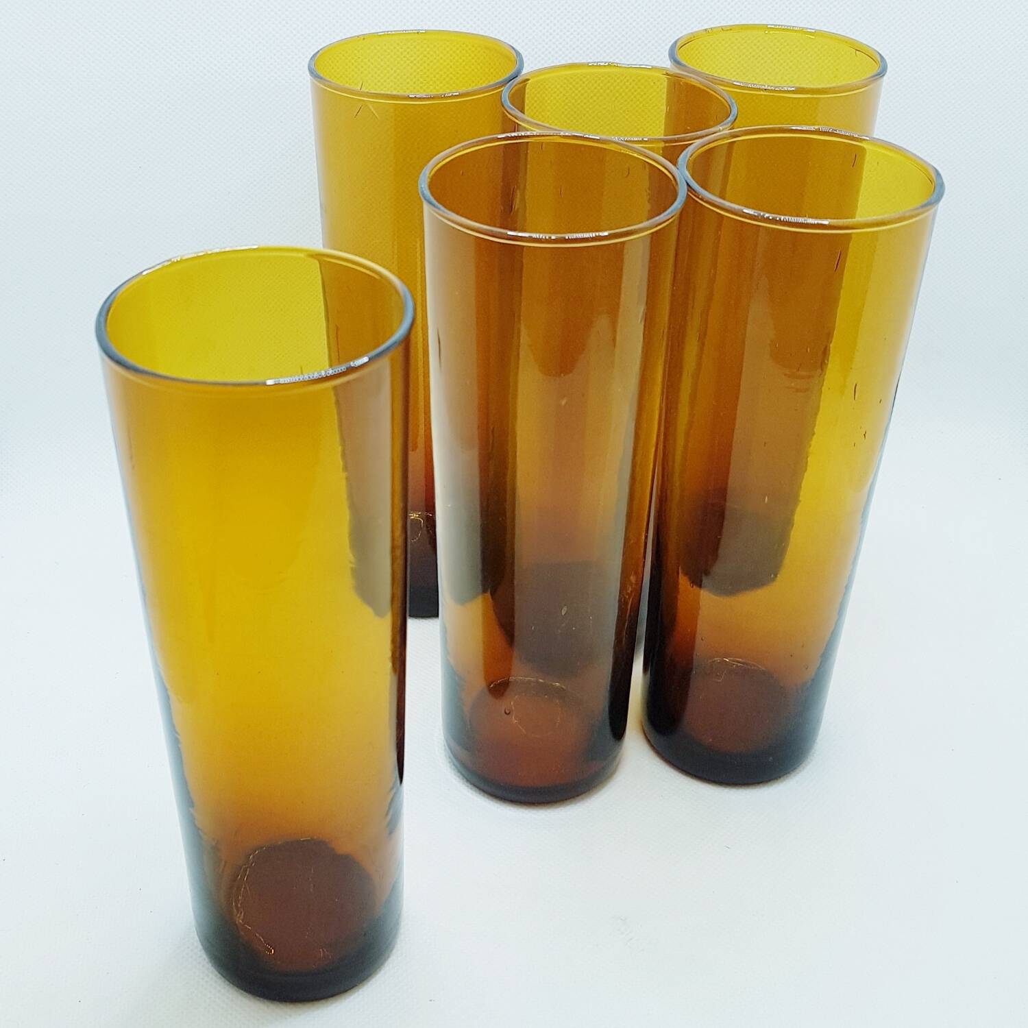6 grands verres en ambre soufflé bouche