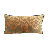 Decorative pillow case in brocade with ottoman turkish 16th century motifs