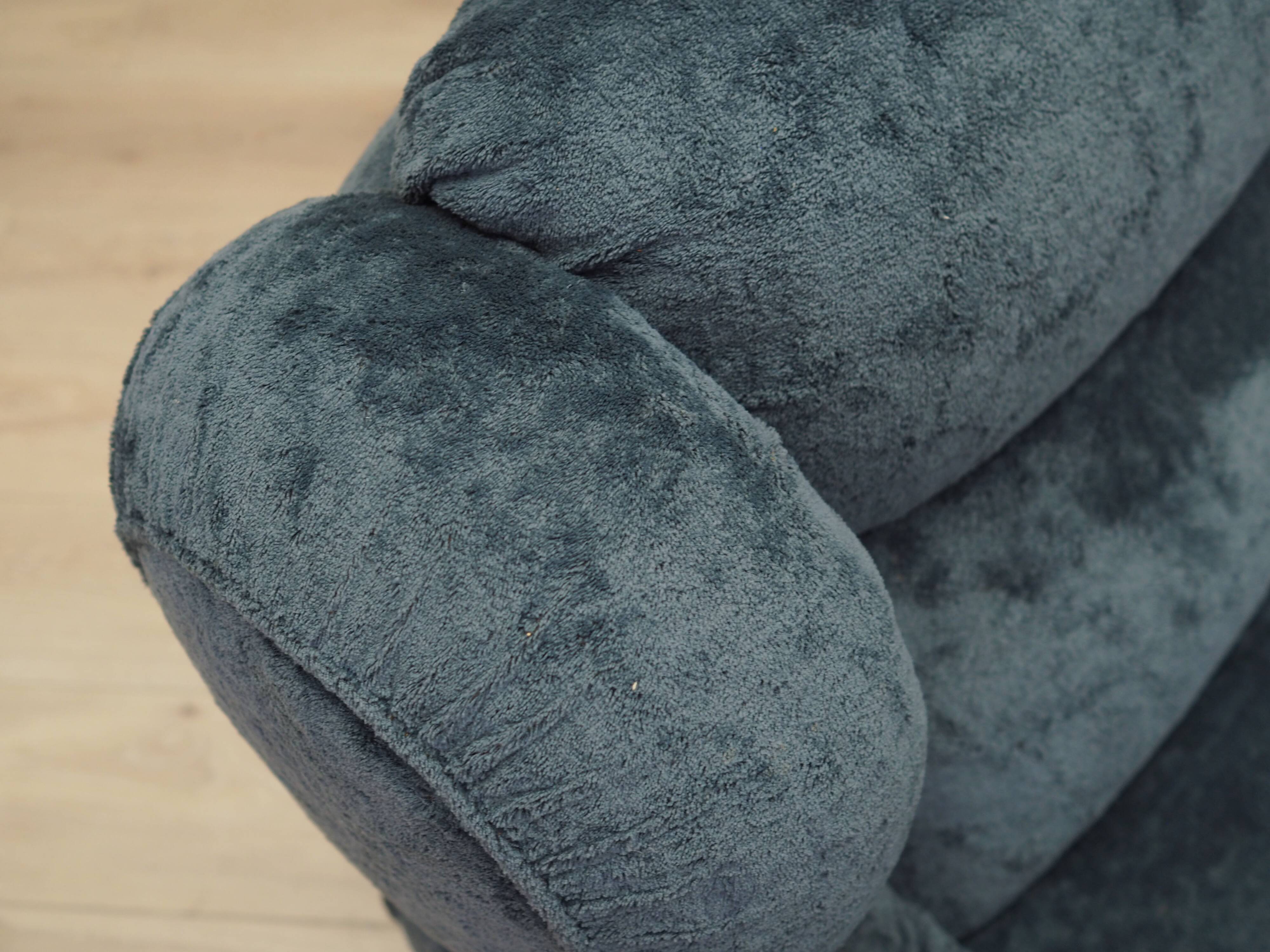 Navy blue velour sofa, Italian design, 1970s, production: Italy