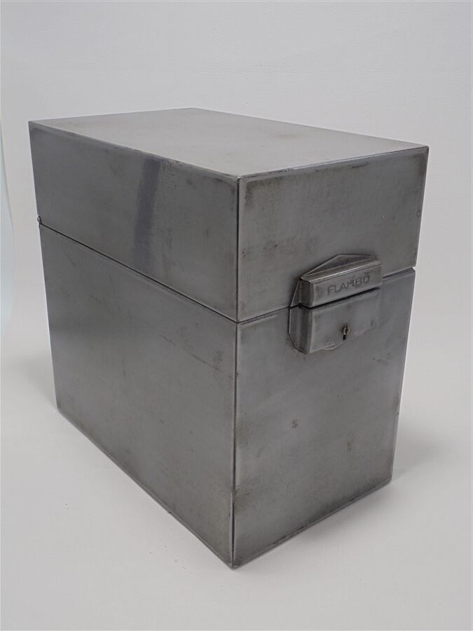 Metal box