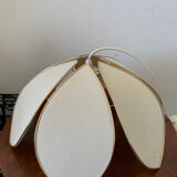 Lotus flower suspension