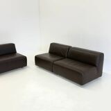 Ensemble de 3 canapés / fauteuils modulaires vintage de style spatial en cuir marron foncé.