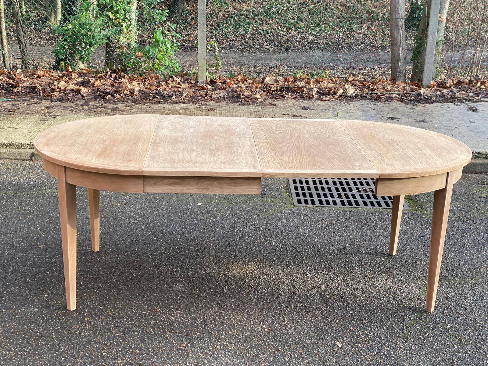 Table à manger scandinave extensible rénovée en chêne 110cm du XXème