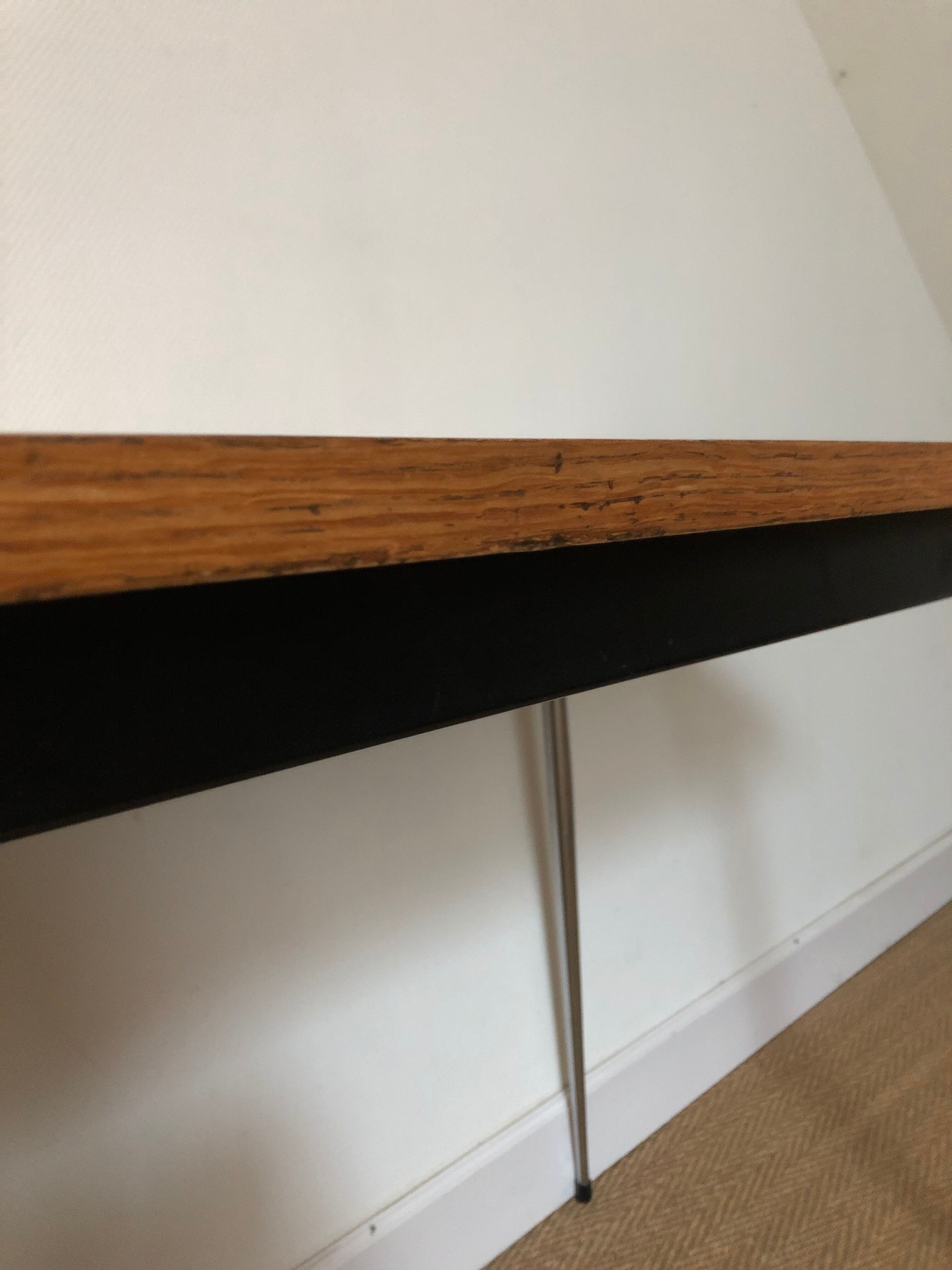 Table vintage