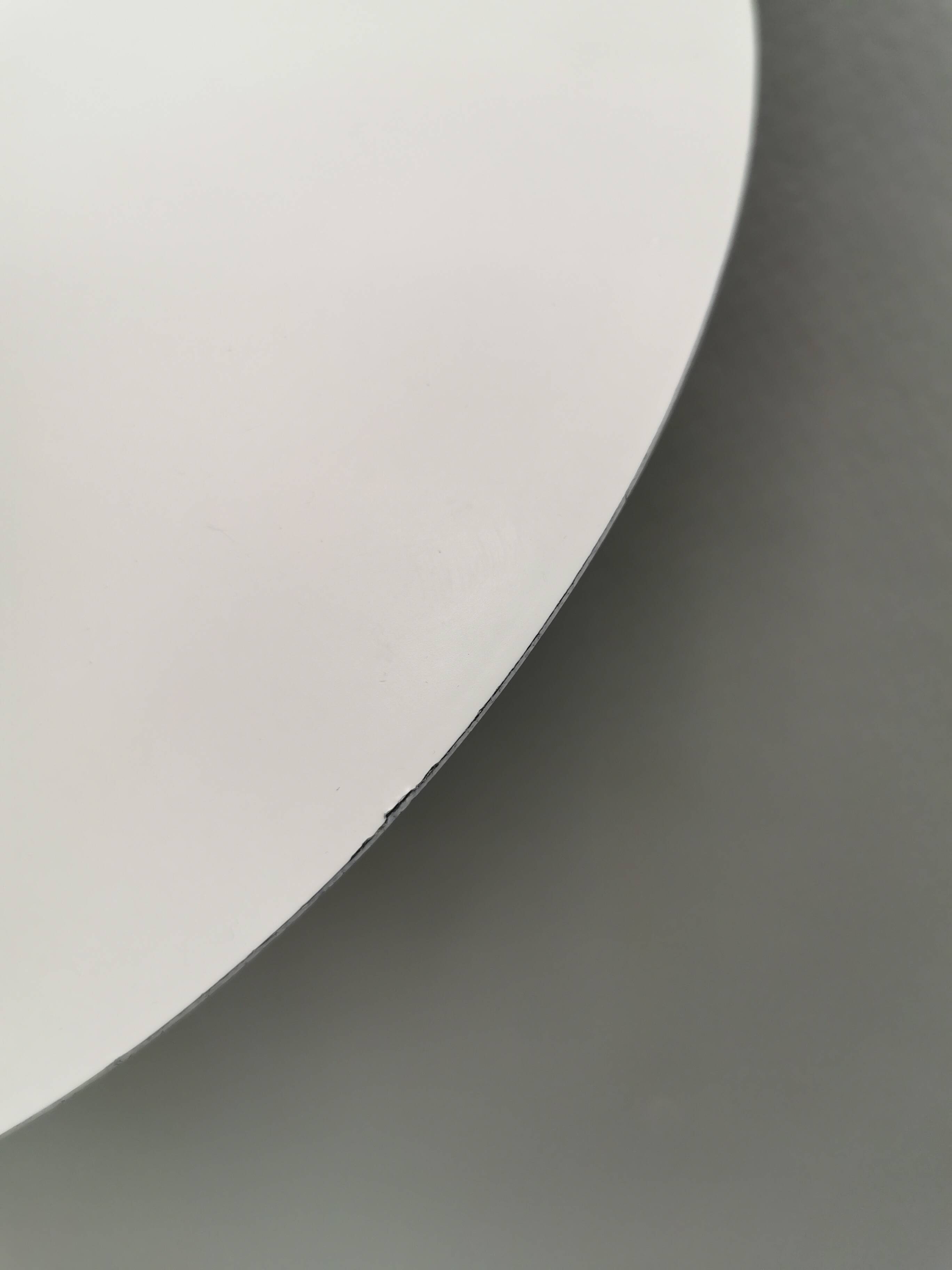 Small slim hanging lamp model Semi.