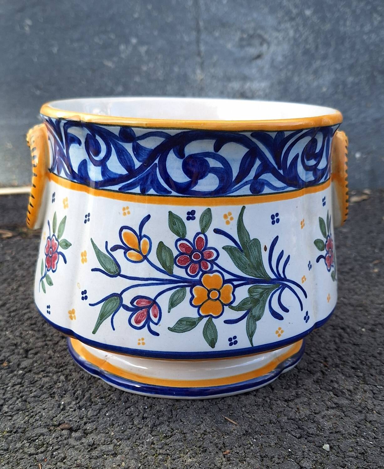 HB Quimper ceramic flowerpot