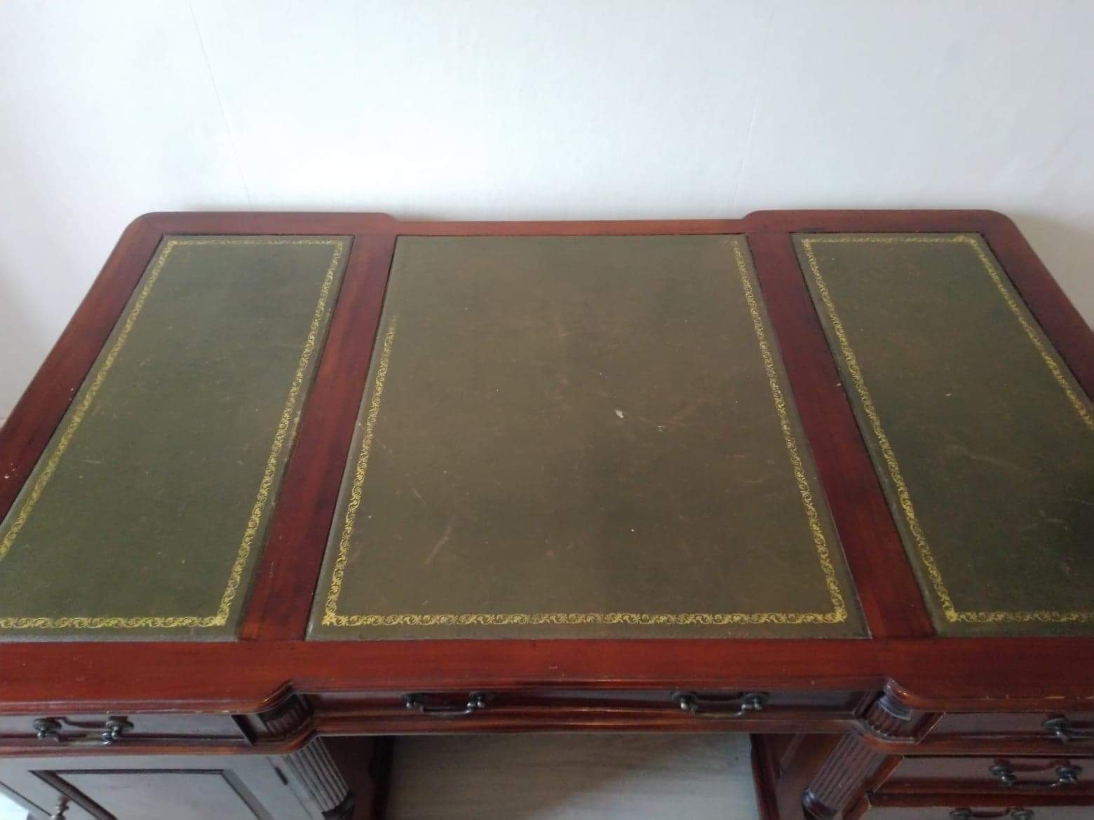 Double board desk