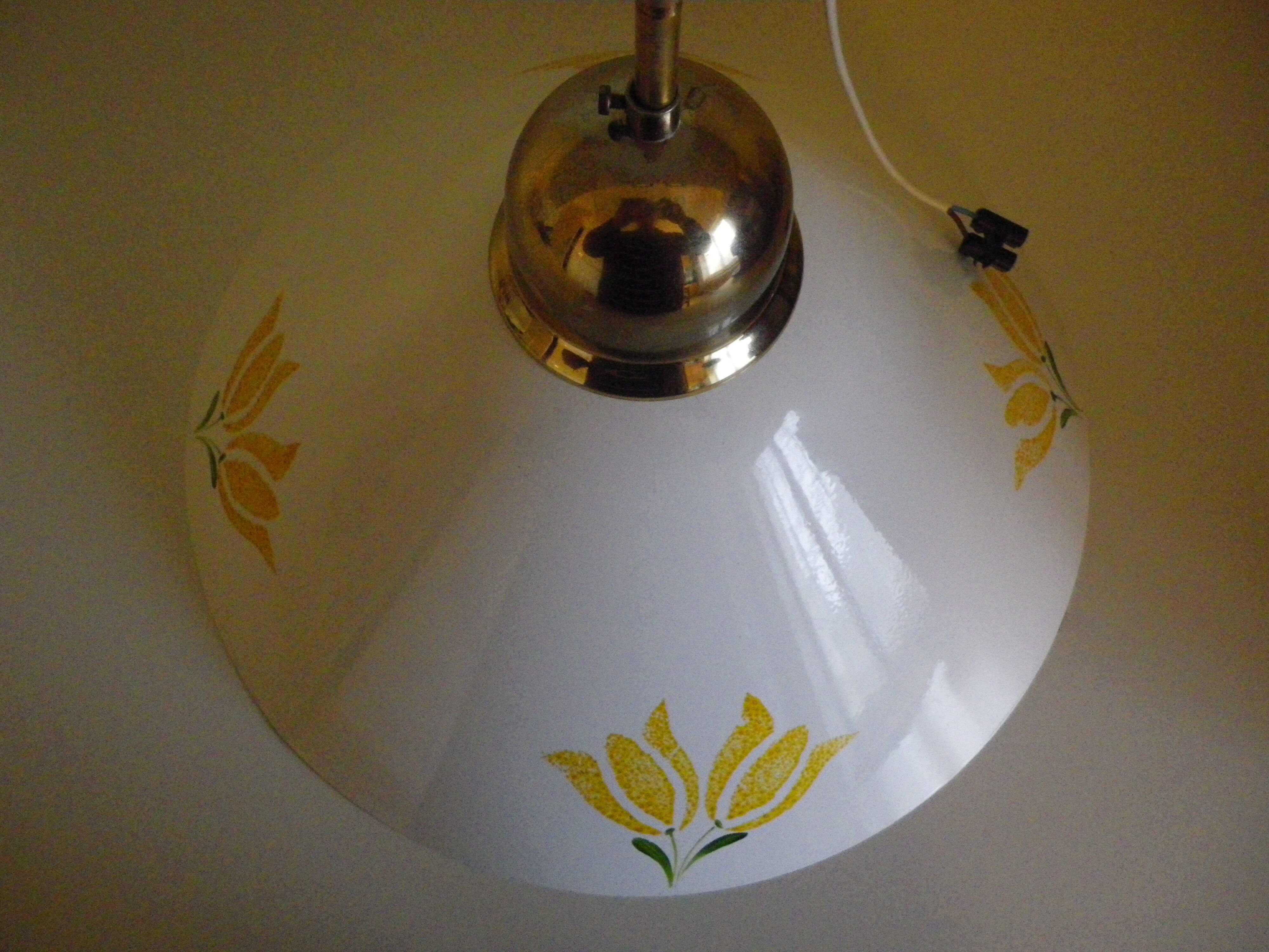 Vintage 1970s white enamelled sheet metal pendant