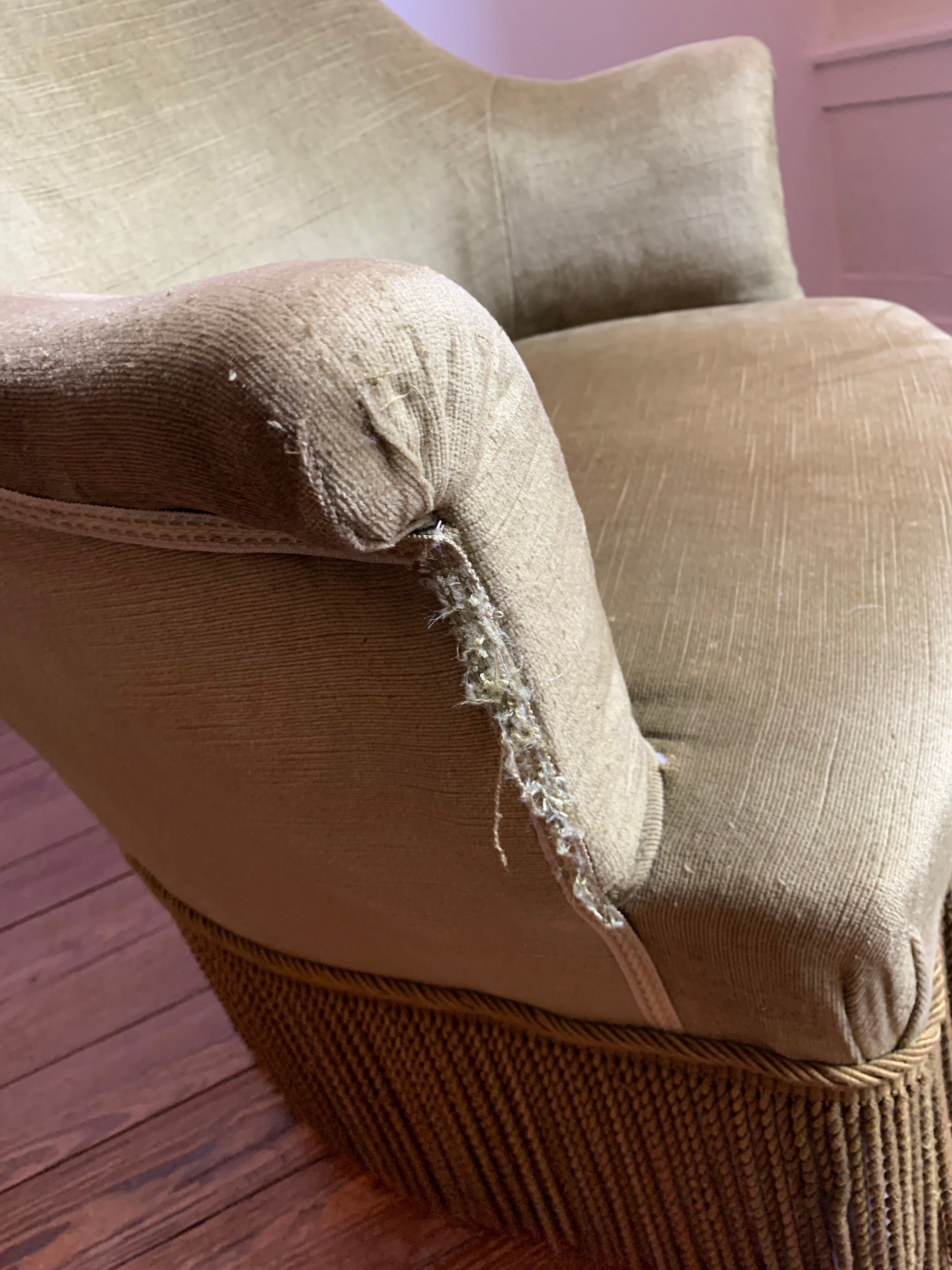 Hat armchair and its ottoman