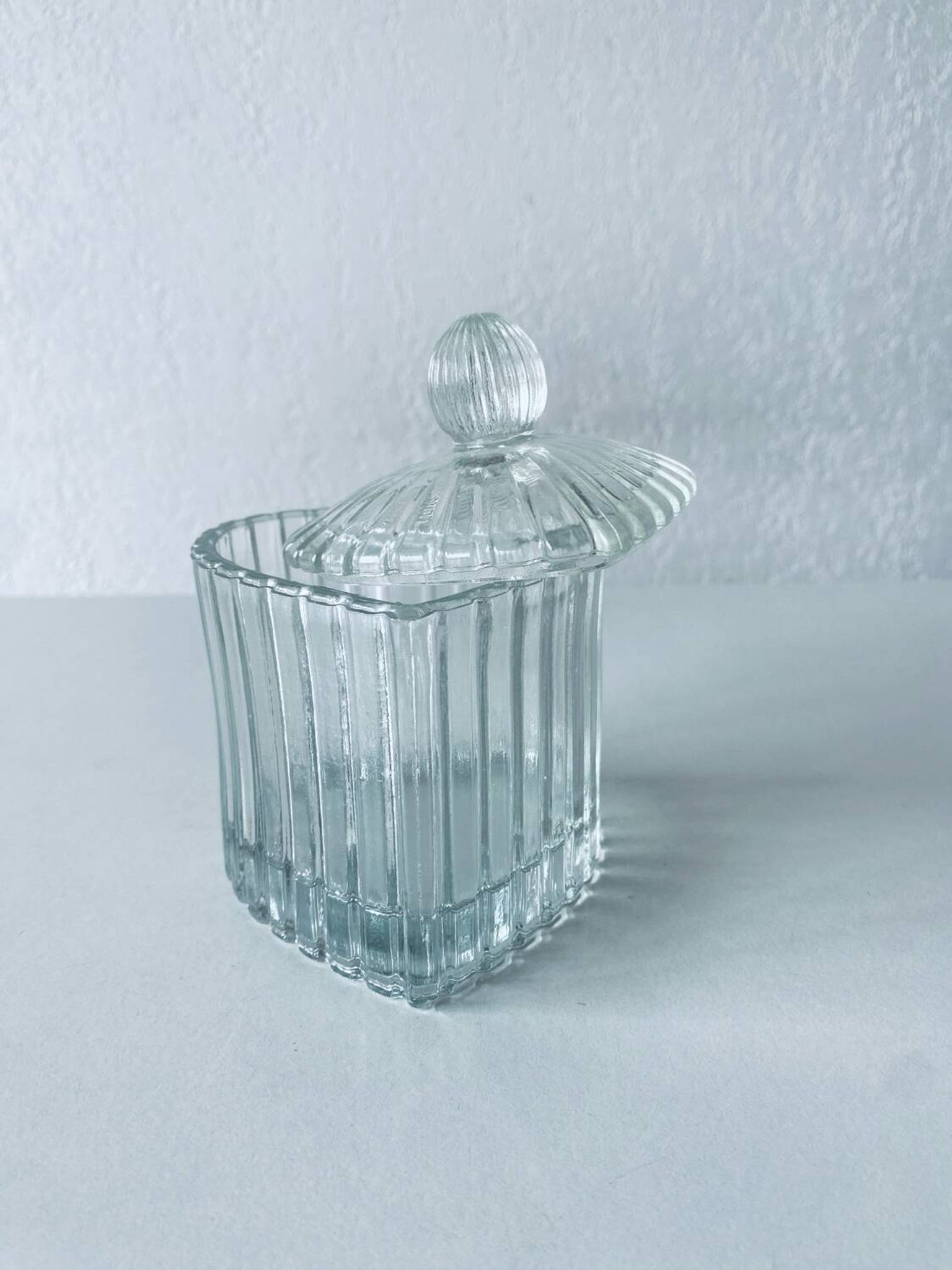 Bonbonnière cœur en verre