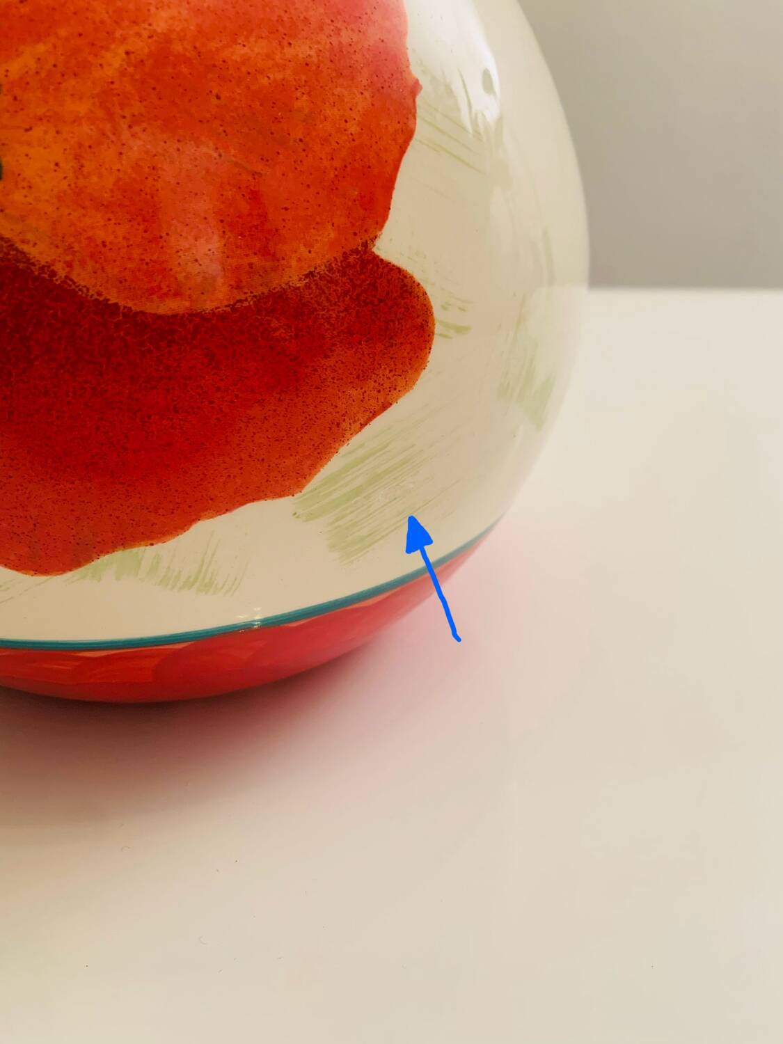 Round vase in Lunéville earthenware - "Poppy" collection