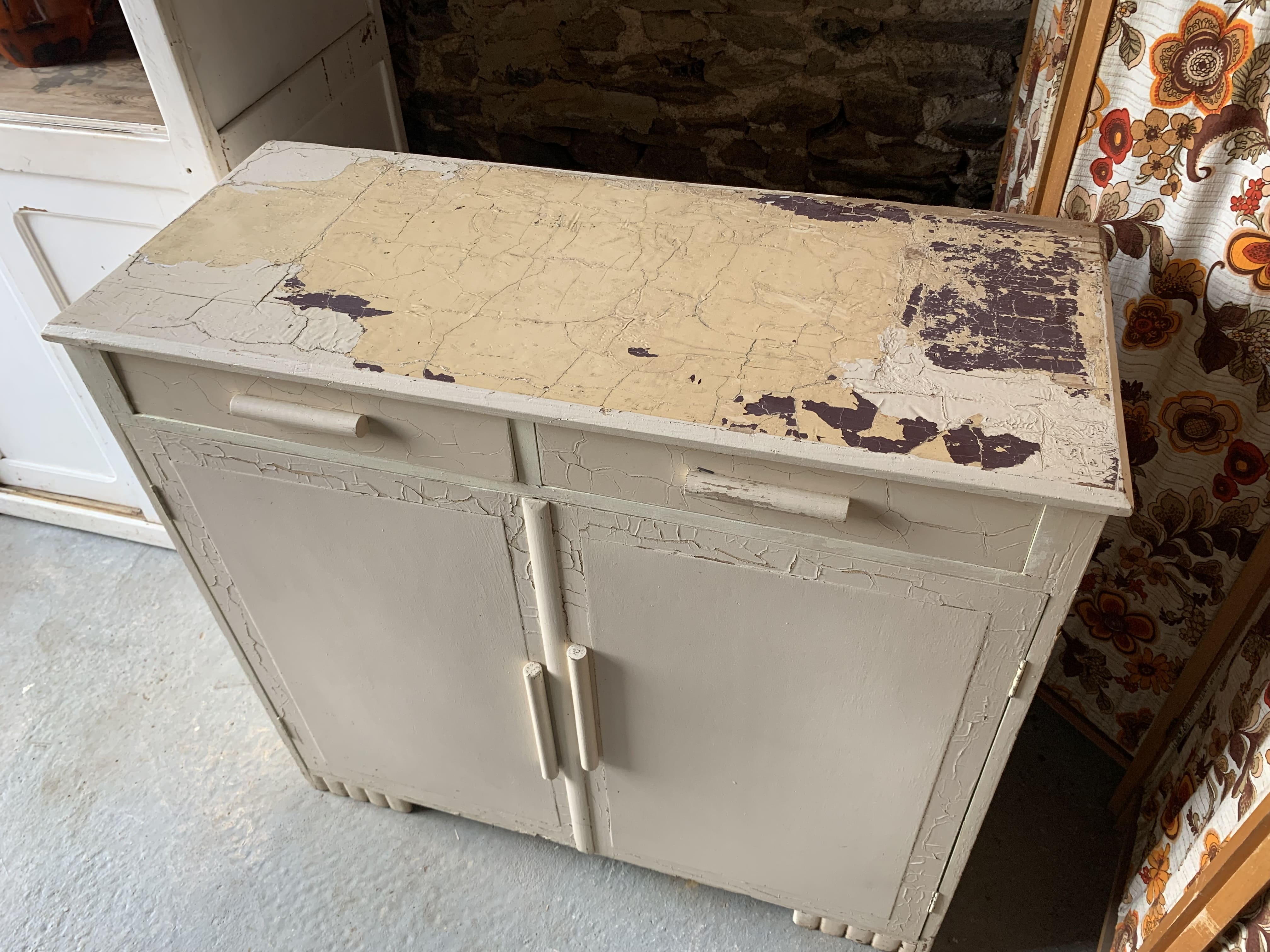 Buffet with elephant feet