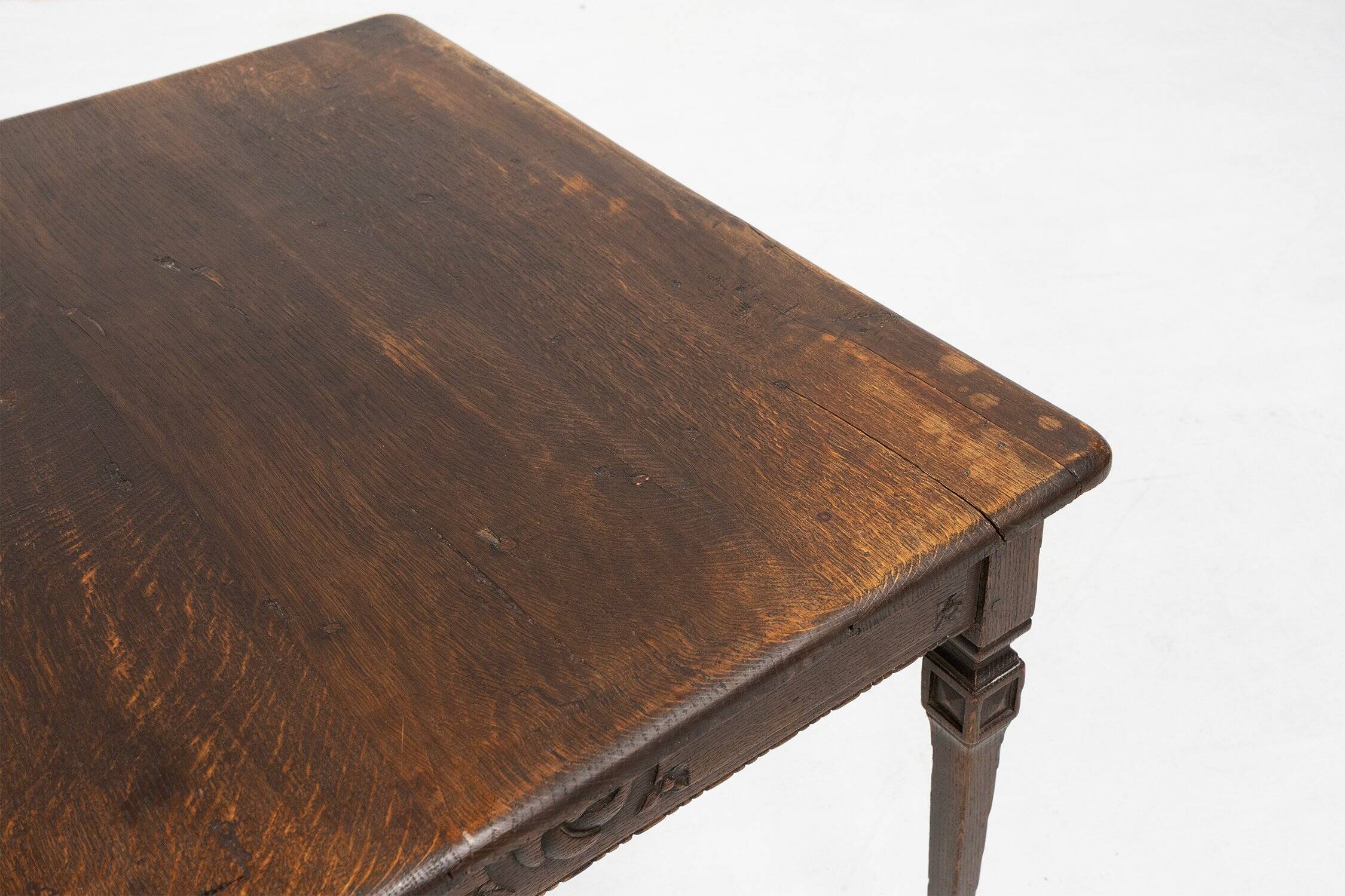 Table d'appoint rustique française du milieu du siècle en bois, années 1850.