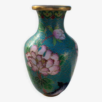 Vase with peonies in cloisonné enamels