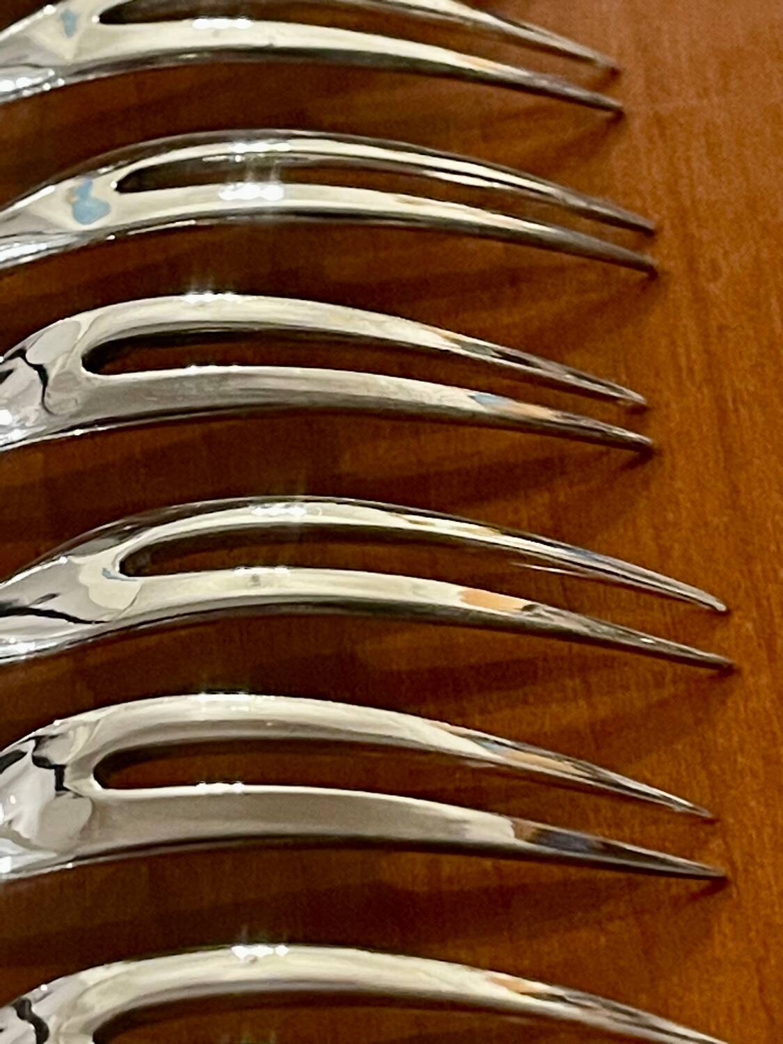 Christofle 12 snail forks, shellfish model Fidelio baguette very good condition